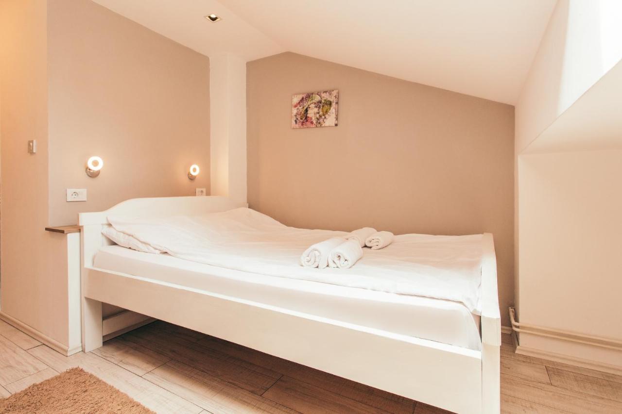 Hotel Dijana Pirot Zewnętrze zdjęcie