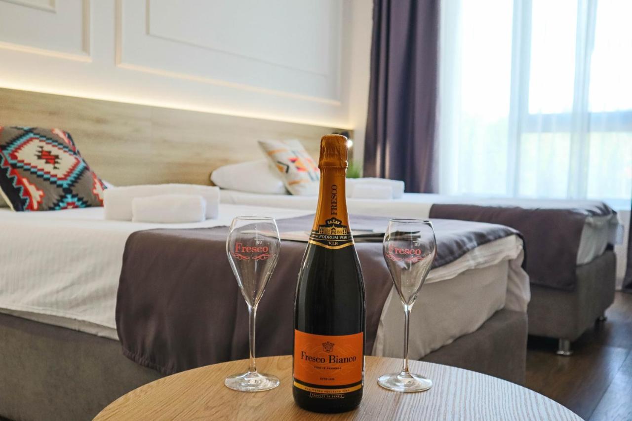 Hotel Dijana Pirot Zewnętrze zdjęcie