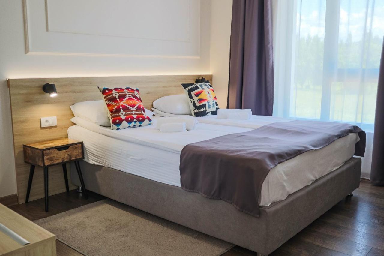 Hotel Dijana Pirot Zewnętrze zdjęcie